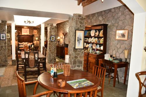 Facilities, King Room bed and breakfast main house in Saint Andrew Facilities, King Room bed and breakfast main house in Saint Andrew