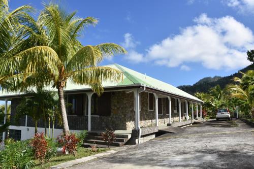 Exterior view, King Room bed and breakfast main house in Saint Andrew Exterior view, King Room bed and breakfast main house in Saint Andrew