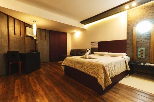 Town and Country Hotel-V. Mapa in Sta. Mesa / Paco Town and Country Hotel-V. Mapa in Sta. Mesa / Paco