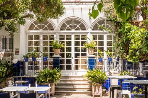 Taman, Hotel Medium Romantic in Sitges Taman, Hotel Medium Romantic in Sitges