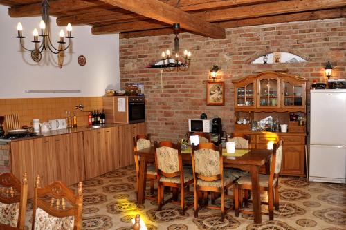 Étterem, Florian Vendeghaz in Villánykövesd Étterem, Florian Vendeghaz in Villánykövesd