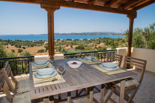 ระเบียง/ชานเรือน, Blue Sea View Prime Apartment, Porto Heli in พอร์โต เคไล ระเบียง/ชานเรือน, Blue Sea View Prime Apartment, Porto Heli in พอร์โต เคไล