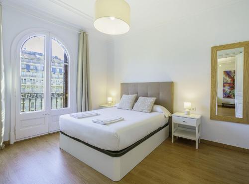 SibsBcn-Paseo de Gracia Luxury Exclusive Gaudí