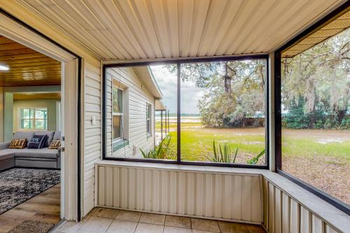 Belleview Lakehouse in Ocklawaha Belleview Lakehouse in Ocklawaha