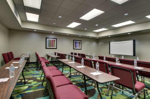 Tárgyalóterem/bálterem, Hampton Inn DuBois in Dubois Tárgyalóterem/bálterem, Hampton Inn DuBois in Dubois