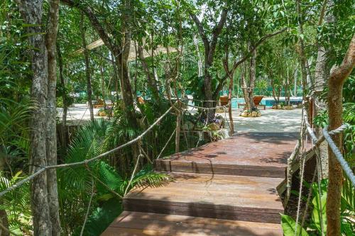 Amazing pool apartments in Yaaxlum 201 Tulum