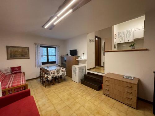 Appartamento La Baita Case Gigiat - Affitti Brevi Italia in Val Masino Appartamento La Baita Case Gigiat - Affitti Brevi Italia in Val Masino