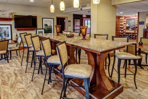 大堂, 希爾頓歡朋酒店 - 溫徹斯特 (Hampton Inn Winchester) in 溫徹斯特 大堂, 希爾頓歡朋酒店 - 溫徹斯特 (Hampton Inn Winchester) in 溫徹斯特