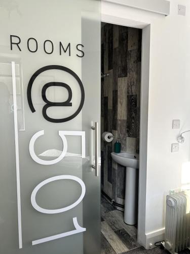 Bany, OYO Rooms Kingswood in Frome Vale Bany, OYO Rooms Kingswood in Frome Vale