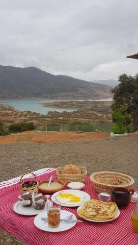 Montazah yfrane taounate in Kasba Beni Sitter Montazah yfrane taounate in Kasba Beni Sitter