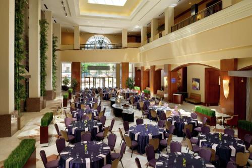 Tárgyalóterem/bálterem, Hilton Charlotte Uptown in Charlotte (Észak-Karolina) Tárgyalóterem/bálterem, Hilton Charlotte Uptown in Charlotte (Észak-Karolina)
