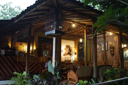 Tirta Arsanta Hot Springs & Villa in Rancamaya Tirta Arsanta Hot Springs & Villa in Rancamaya