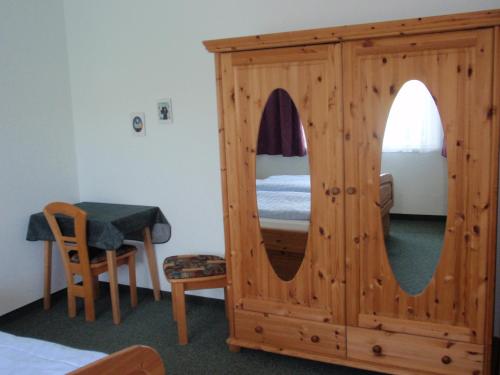 This photo about Ferienwohnungen Kern shared on HyHotel.com