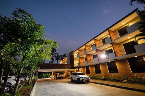 Exterior view, Hotel Pinar Dorado By Hotel Gran Jimenoa in Jarabacoa Exterior view, Hotel Pinar Dorado By Hotel Gran Jimenoa in Jarabacoa