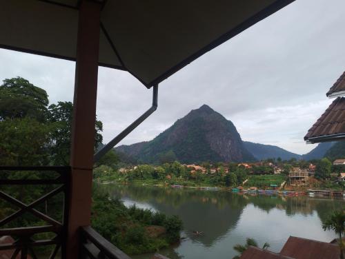 Meexai Guesthouse in Nong Khiaw Meexai Guesthouse in Nong Khiaw