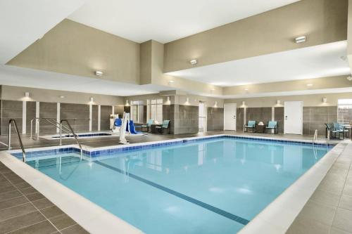 Swimming pool, Residence Inn St. Paul Woodbury in Woodbury (MN) Swimming pool, Residence Inn St. Paul Woodbury in Woodbury (MN)
