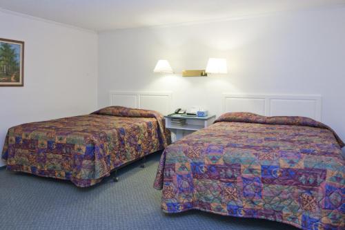 This photo about Springs Motor Inn shared on HyHotel.com