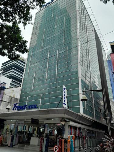 ทัศนียภาพภายนอกโรงแรม, โอโย 121 เฟรนซ์ โฮเต็ล (Frenz Hotel Kuala Lumpur) in โกลเดน ไทรแองเกิ้ล ทัศนียภาพภายนอกโรงแรม, โอโย 121 เฟรนซ์ โฮเต็ล (Frenz Hotel Kuala Lumpur) in โกลเดน ไทรแองเกิ้ล