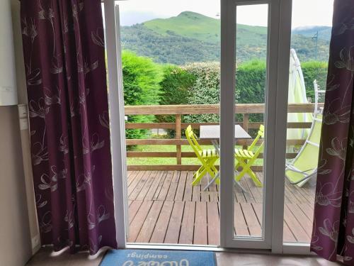 Erkély/terasz, Camping écovillage Soleil du Pibeste (Camping ecovillage Soleil du Pibeste) in Agos Vidalos Erkély/terasz, Camping écovillage Soleil du Pibeste (Camping ecovillage Soleil du Pibeste) in Agos Vidalos