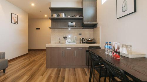 RedDoorz Plus @ Bez Tower and Residences San Juan in San Juan RedDoorz Plus @ Bez Tower and Residences San Juan in San Juan