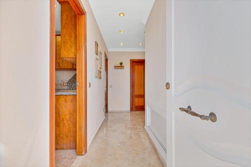 Magnifico atico de 3 dormitorios in Las Lagunas Magnifico atico de 3 dormitorios in Las Lagunas