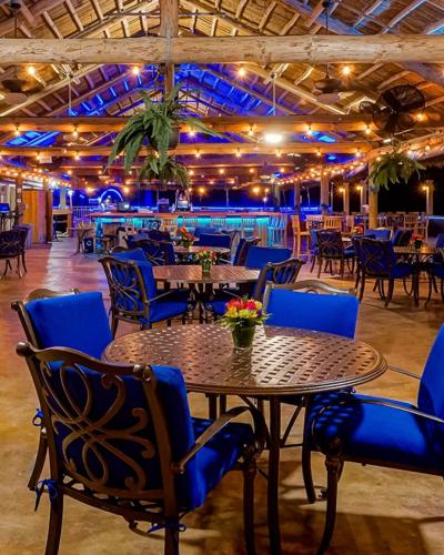 Restaurant, Glunz Ocean Beach Hotel and Resort in Marathon (FL) Restaurant, Glunz Ocean Beach Hotel and Resort in Marathon (FL)