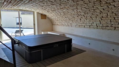 Hot tub, GITE DE L'AETI JACUZZI PISCINE in Beine Hot tub, GITE DE L'AETI JACUZZI PISCINE in Beine