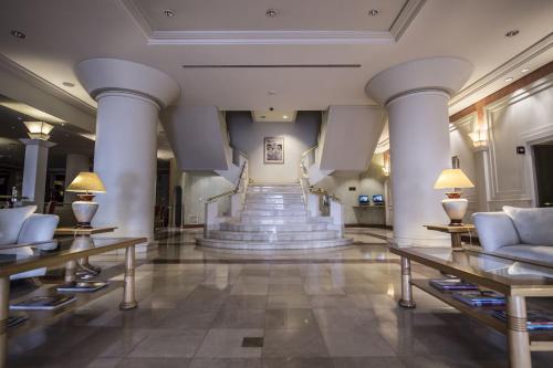 로비, Lucania Palazzo Hotel in 코모도로 리바다비아 로비, Lucania Palazzo Hotel in 코모도로 리바다비아