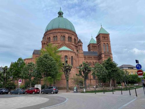 Charmant duplex privatisé, climatisé, 2 chambres