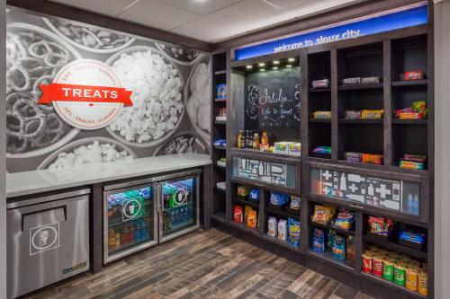 餐廳, Hampton Inn & Suites Sioux City South in 蘇市 (IA) 餐廳, Hampton Inn & Suites Sioux City South in 蘇市 (IA)