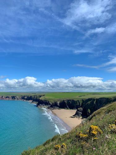 Strand, Vickers in Pembrokeshire Strand, Vickers in Pembrokeshire