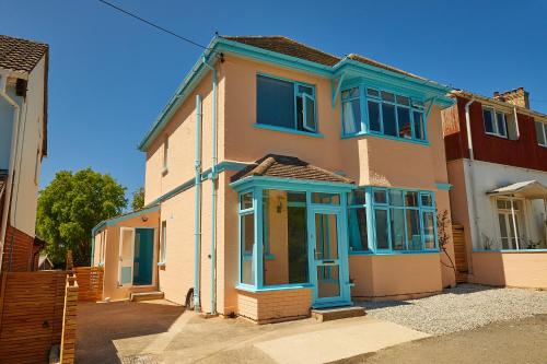 Aqua Cottage in كومبي مارتين Aqua Cottage in كومبي مارتين