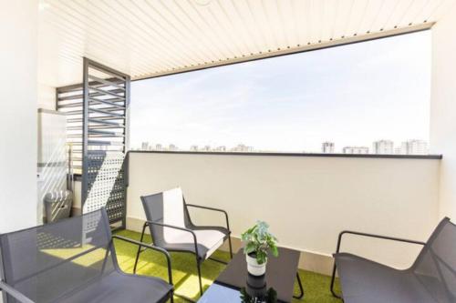 شرفة/ تراس, Piso climatizado y parking in كوسلادا شرفة/ تراس, Piso climatizado y parking in كوسلادا