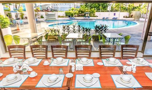 Restaurant, Hotel Cristina Suites in Puerto La Cruz Restaurant, Hotel Cristina Suites in Puerto La Cruz