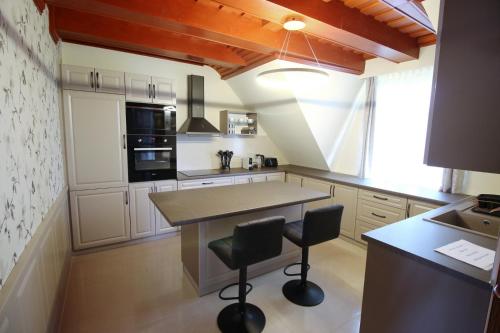 Aranyhaj Apartman in ยอซซา Aranyhaj Apartman in ยอซซา