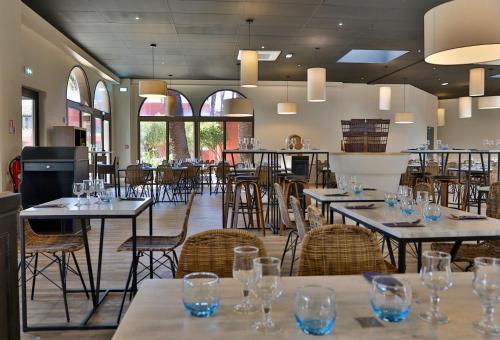 Restaurant, SOWELL HOTELS Les Jardins du Cap in Agde Restaurant, SOWELL HOTELS Les Jardins du Cap in Agde