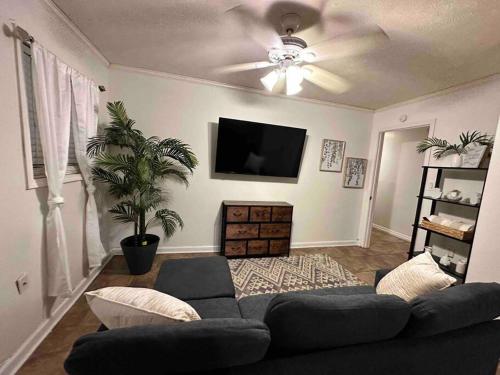 Discounted Cozy Home with Modern Amenities in ฟอนเดรน Discounted Cozy Home with Modern Amenities in ฟอนเดรน