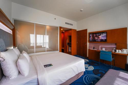 Novotel Fujairah Hotel in Fujairah International Airport Novotel Fujairah Hotel in Fujairah International Airport