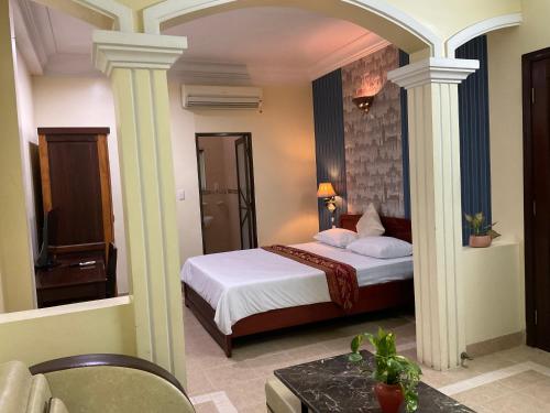 Minh Chau Hotel - Hoa Hung near Saigon Railway Station Minh Chau Hotel - Hoa Hung near Saigon Railway Station