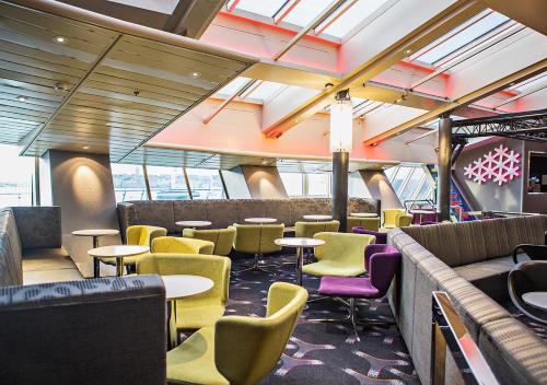 Nightclub, Viking Line ferry Viking Cinderella - 2-night Cruise Helsinki-Stockholm-Helsinki in Katajanokka Nightclub, Viking Line ferry Viking Cinderella - 2-night Cruise Helsinki-Stockholm-Helsinki in Katajanokka