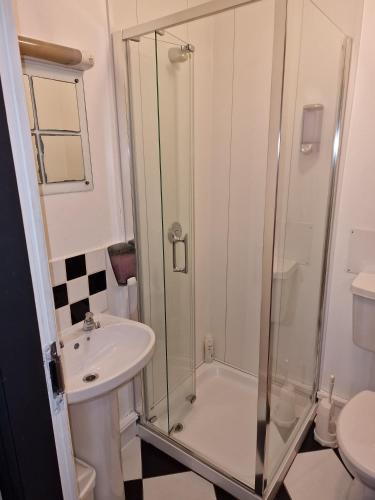 Dusche, Bru Bar & Hostel in Cork Dusche, Bru Bar & Hostel in Cork