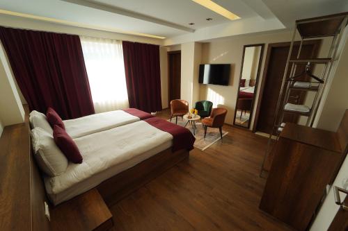 Monarch Hotel in Prizren Monarch Hotel in Prizren