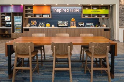 Ételek és italok, Home2 Suites by Hilton Boise Downtown near Bányamúzeum Ételek és italok, Home2 Suites by Hilton Boise Downtown near Bányamúzeum