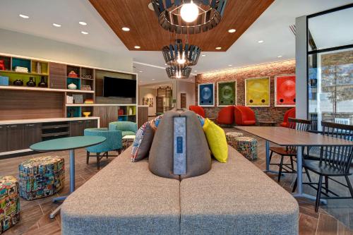 Lobby, Home2 Suites by Hilton Kalamazoo Downtown in Kalamazoo (MI) Lobby, Home2 Suites by Hilton Kalamazoo Downtown in Kalamazoo (MI)