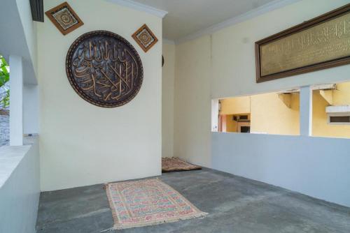 Näkymä ulkoa, Sabar Mansion 22 Mitra RedDoorz in Karang Tengah Näkymä ulkoa, Sabar Mansion 22 Mitra RedDoorz in Karang Tengah
