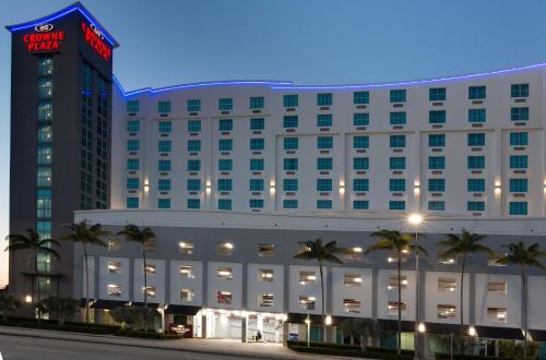 Exterior view, Crowne Plaza Hotel & Resorts Fort Lauderdale Airport/ Cruise in Fort Lauderdale City Center Exterior view, Crowne Plaza Hotel & Resorts Fort Lauderdale Airport/ Cruise in Fort Lauderdale City Center