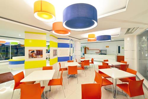 Lobby, Singaraja Beach Hotel in Singaraja Lobby, Singaraja Beach Hotel in Singaraja