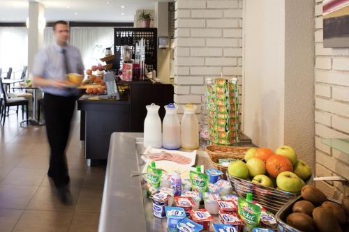 อาหารและเครื่องดื่ม, ไอบิส สไตล์ เบลฟอร์ต ซองทร์ (ibis Styles Belfort Centre) in เบลฟอร์ อาหารและเครื่องดื่ม, ไอบิส สไตล์ เบลฟอร์ต ซองทร์ (ibis Styles Belfort Centre) in เบลฟอร์