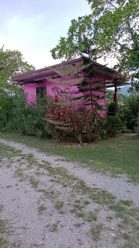 4 seasons mini house in Lan Saka 4 seasons mini house in Lan Saka