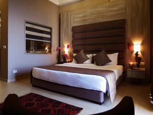 Cherry Blossom Boutique Hotel in Bhamdoun Cherry Blossom Boutique Hotel in Bhamdoun